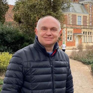 Picture of Andrew Thorp in front of Forty Hall